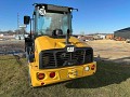 2022 CAT 907 Wheel Loader