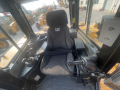 2023 CAT D8